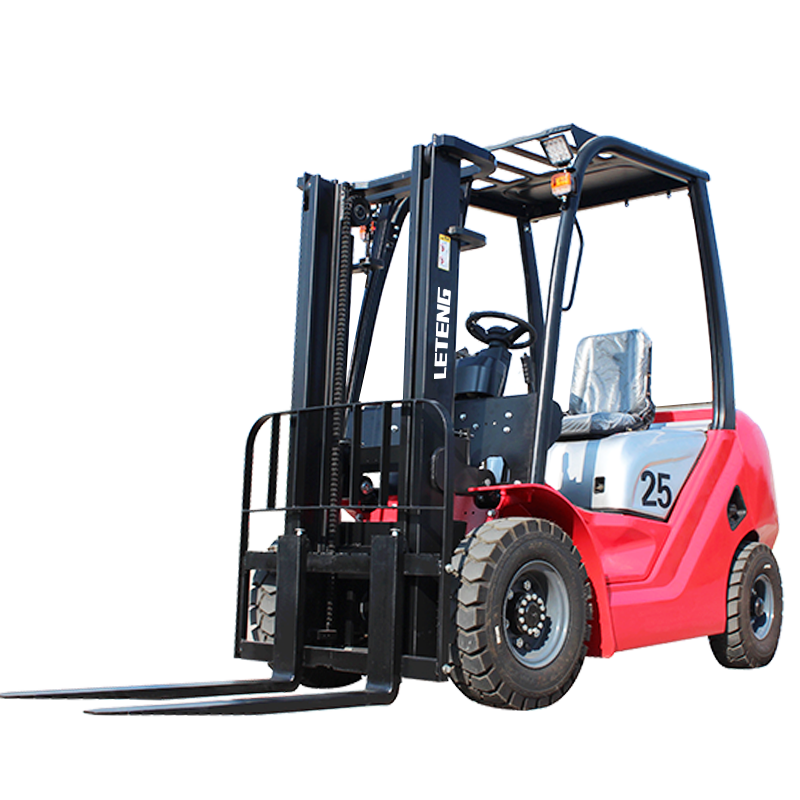 LT-25K 2.5 ton diesel forklift front three-quarter view