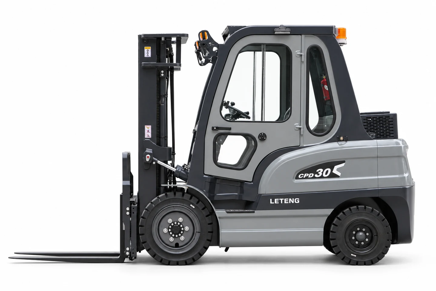 Grey LETENG CPD30 electric forklift with enclosed cab and full-length forks